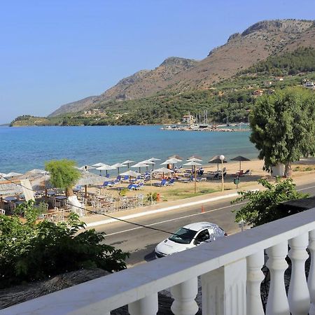 Chrispy Apartments Szívota Szoba fotó